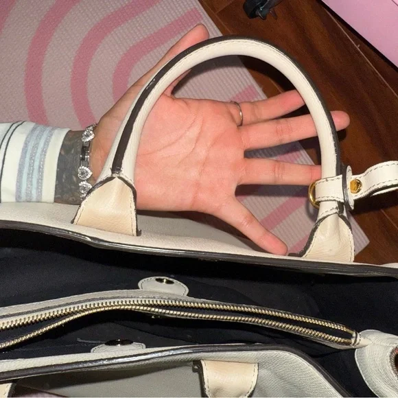 Burberry Beige Leather bag